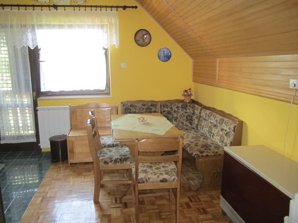 Guest House Sveti Marko Gacka Otočac Habitación foto